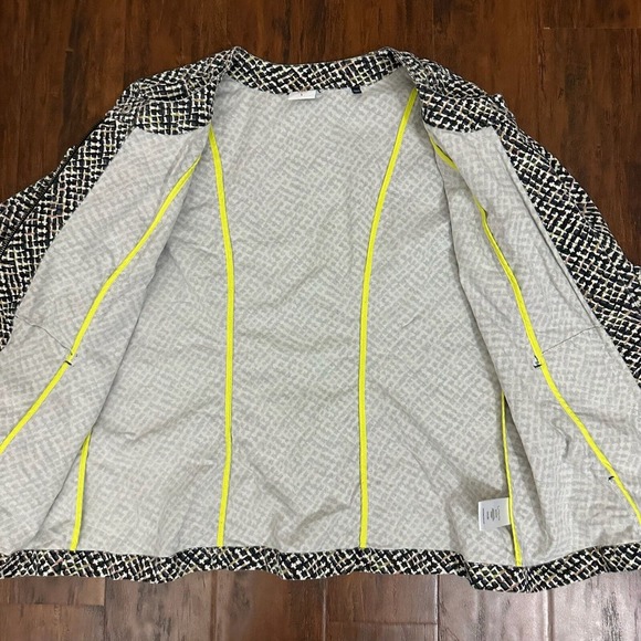 CAbi #5099 Full Zip Cliffside Moto Style Jacket Multicolor Abstract Print - Picture 7 of 12